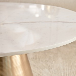 Mesa de centro ovalada moderna con superficie de mármol blanco y base de latón, mueble para sala de estar - Product Image 2
