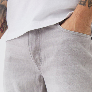 Jean en denim délavé au design unique, technique de lavage à l'acide, style vintage très résistant pour homme - Product Image 4