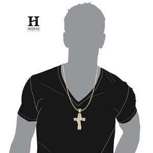 Colgante de cruz con diamantes cultivados en laboratorio, chapado en oro de 14K, estilo hip hop, con cinta drapeada, para hombre. - Product Image 1