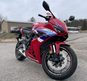 Super Ventes 2025 – Nouvelles Motos CBR650R ABS Abordables Prêtes à l'Expédition - Product Image 3