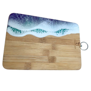 Planche à découper en bois époxy Thanh Tung Thinh, motif océan, avec support, écologique, non toxique, durable, en provenance du Vietnam - Product Image 2