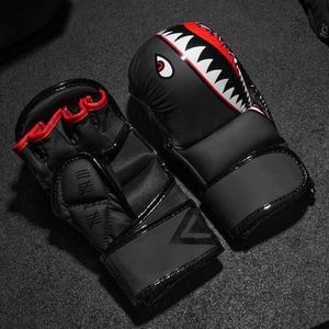ถุงมือชก MMA สีดำลายฉลาม พร้อมเชือกผูกข้อมือสำหรับผู้ใหญ่ อุปกรณ์ฝึกศิลปะการต่อสู้ ถุงมือ MMA แบบสั่งทำพิเศษ - Product Image 2