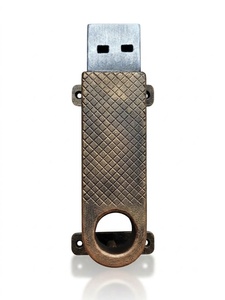 Manija de puerta de hierro forjado hecha a mano, resistente al óxido y fácil de instalar (estilo USB) – Adecuada para decoración de puertas. - Product Image 1