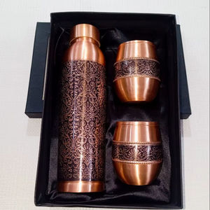 Botella de agua de cobre para oficina, juego de botellas de cobre con diseño oriental, portátil, para viaje, incluye tapas. - Product Image 2