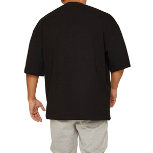 เสื้อยืดผู้ชายทรงหลวมโอเวอร์ไซส์ ดีไซน์ใหม่ ขายดี ผลิตจากโพลีเอสเตอร์ 100%  ลายโลโก้ด้านหน้า สไตล์วินเทจ แขนสั้น ลายเรียบ - Product Image 4