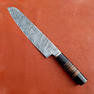 Cuchillo de Chef Burraq Personalizado Hecho a Mano de Acero de Damasco, Hoja de 8 Pulgadas, Moderno, Apto para Lavavajillas, con Hermosa Mango de Madera y Funda - Product Image 3
