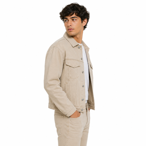 Chaqueta vaquera versátil para hombre que ofrece un estilo clásico, tela resistente y un uso cómodo, lo que la convierte en ideal para salidas informales. - Product Image 4