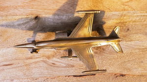 Modèle d'avion de chasse en laiton, objet décoratif pour la maison, le bureau et comme cadeau de collection - Product Image 5