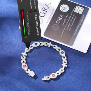 Pulsera Cubana con Cruz de Moissanita VVS que Pasa la Prueba del Diamante, Pulsera Cubana con Cruz Infinita de Moissanita y Diamantes Iced Out - Product Image 4