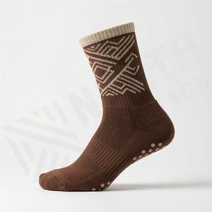 Chaussettes de yoga antidérapantes pour le sport, la course, le Pilates, la gym, l'entraînement, respirantes, avec contrôle de la traction, douces, couleur personnalisable - Product Image 3
