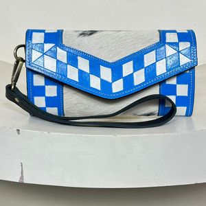 Nuevo Bolso de Mano Tipo Clutch de Cuero Vacuno Auténtico con Diseño a Cuadros Azul y Blanco, Cartera Larga con Tarjetero para Mujer - Product Image 4