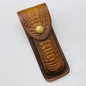 Funda de cuero personalizada para navaja plegable con patrón de cocodrilo, tipo bolsa con cierre a presión para navaja de bolsillo. - Product Image 2