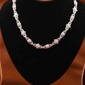 สร้อยคอเงินแท้ 925 แบบ Cuban Link ขนาด 14 มม. ชุบเงิน ประดับเพชรทรงกลมเจียระไนแบบ Brilliant Cut สำหรับทุกเพศ สไตล์แร็ปเปอร์ ฮิปฮอป หรูหรา - Product Image 3