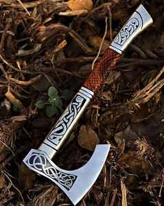 Hacha Vikinga Premium de Alta Gama con Funda de Cuero y Logotipo Personalizado, Fabricada con Acero de Alto Carbono, ¡Gran Venta! - Product Image 6