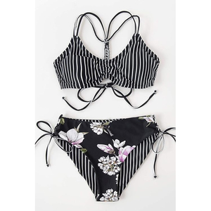 Conjunto de bikini a rayas llamativas para mujer, parte inferior con estampado floral, traje de baño de dos piezas, top deportivo, traje de baño con estampado mixto - Product Image 4