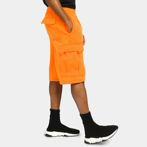 Shorts cargo pour homme en polaire épaisse, mi-longs, en coton respirant, avec logo frontal, style streetwear, fermeture à cordon de serrage - Product Image 4