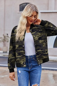Chaqueta Bomber de Camuflaje para Mujer, Manga Larga, Cuello Camisero, Cierre de Botón, Estampada, de Poliéster, para Otoño - Product Image 3