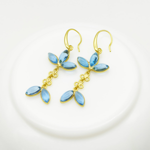 Pendientes Colgantes Románticos de Diseño con Topacio Azul y Cuarzo en Forma de Marquesa, Chapados en Oro de 14K sobre Latón |   Joyería de Regalo para Mujer al por Mayor - Product Image 5