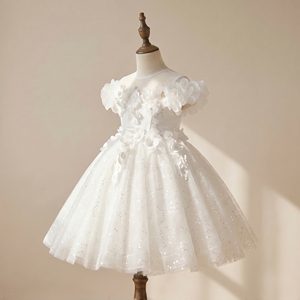 Vestido de Niña para Dama de Honor en Color Marfil Radiante, Hecho a Mano con Apliques Florales 3D de Organza, Vestido de Princesa con Tul Brillante para Bodas - Product Image 2