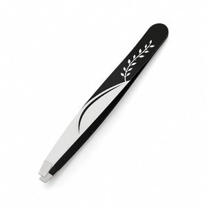 Pinzas Modernas para Cejas con Punta Inclinada, Acero Inoxidable, Herramienta de Precisión para el Cuidado de las Cejas, Diseño Duradero, Acabado Negro y Plateado - Product Image 5