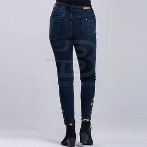 Pantalones Vaqueros de Mujer con Estilo Moderno, Diseño de Moda y Comodidad para el Día a Día - Product Image 4