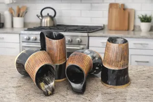 Jarra Vikinga de Cuerno Pulido para Beber Cerveza, Taza Hecha a Mano para Eventos y Fiestas Temáticas, Disponible a Precio Competitivo - Product Image 5