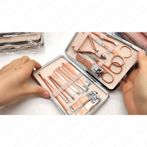 Premium Rose Gold Nail Grooming Kit 18 Piece Stainless Steel Manicure <b>Pedicure</b> <b>Set</b> Custom Logo Wholesale Beauty Tools - Product Image 4