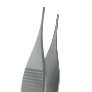Pinzas Quirúrgicas Adson con Dientes, Punta Fina, Instrumento de Acero Inoxidable de Alta Precisión para Aplicaciones Médicas - Product Image 4