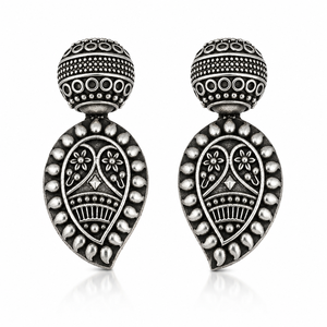 Fournisseur en gros de boucles d'oreilles pendantes vintage en argent tibétain avec motif floral, bijoux plaqués antique pour femmes - Product Image 1