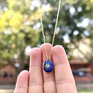 Pendentif en lapis-lazuli naturel en forme d'œuf, best-seller, avec accent de zircon cubique minuscule serti sous clos, plaqué or, collier minimaliste. - Product Image 5