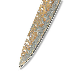 มีดทำครัวลายดามัสกัสทองแดงสำหรับใช้งานกลางแจ้ง พร้อมด้ามจับเรซิ่นตามหลักสรีรศาสตร์ สำหรับปิกนิกและการเตรียมอาหารสำหรับการผจญภัย - Product Image 6