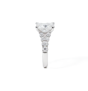 Anillo de Boda de Oro Sólido de 14K/18K con Corte Princesa, Color DEF, Claridad VS/VVS, Certificado IGI, 2.50CT, Media Eternidad - Product Image 5