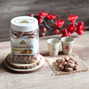 Best Value Organic Premium W180 Grade Vietnam Roasted <b>Cashew</b> <b>Nuts</b> 454g Square Jar - Factory Direct Wholesale Shelled <b>Cashews</b> - Product Image 5