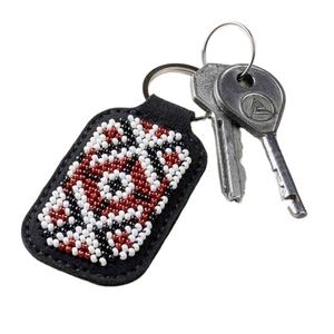 Beau porte-clés brodé à la main en perles de rocaille et porte-clés en perles et accessoires de sac d'Inde - Product Image 2