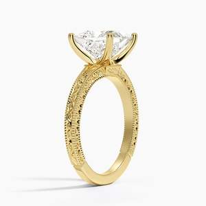 Anillo de Compromiso Vintage con Moissanita de Corte Princesa de 2 Quilates, Anillo de Novia Solitario Ornamentado en Oro Amarillo de 14K - Product Image 2