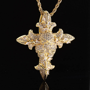 Pendentif Croix de Jésus en Moissanite et Diamant, Collier Crucifix en Argent 925 Sertie de Pierres, Bijoux Hip Hop - Product Image 1