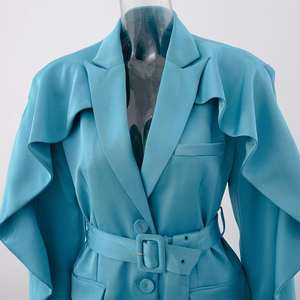 Manteau d'hiver chaud et élégant en mélange de laine pour femme, long jusqu'aux genoux, manteau en laine tendance pour femme, design de créateur - Product Image 1