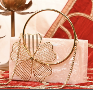 Bolso de Mano de Resina Hecho a Mano con Diseño Único, Bolso de Noche de Moda de la India - Product Image 2