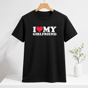 T-shirt personnalisé pour homme « I Love My Girlfriend », 100 % coton, manches courtes, coupe classique, col rond, décontracté, écologique, respirant, style urbain - Product Image 3