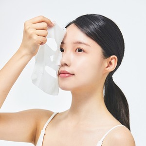 Soins de la peau coréens Oneul31 Oneul31 Fukoidan Masque apaisant et équilibrant 1 boîte de 5 pièces Fabriqué en Corée à base d'algues marines - Product Image 1
