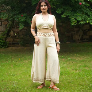 Ensemble pyjama bohème en coton fait main, imprimé à la main avec motifs ethniques, hauts courts décontractés et pantalons longs jusqu'aux chevilles pour femmes - Product Image 6