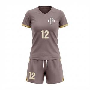 Tenue de sport de football pour femme avec impression sublimée et logo blanc, 100 % polyester haute performance, manches courtes - Product Image 2