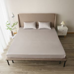 Parure de lit en coton 300TC, tissée en satin de coton, style moderne, couleur unie, teinte unie, 4 pièces : taie d'oreiller, housse de couette, drap-housse - Product Image 3