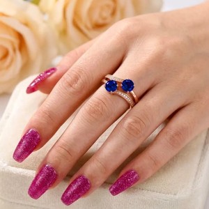 Bague de mariage en argent sterling 925 plaqué or rose avec deux pierres de saphir bleu taille ronde, double gemme, vente en gros - Product Image 3