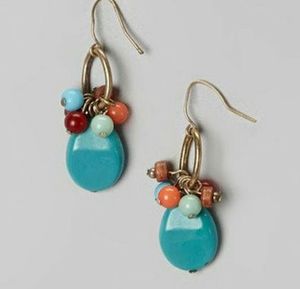 Pendientes de Resina Hechos a Mano Azul Cielo, Elegantes Pendientes de Resina con Flor de Orquídea, Joyería de Resina con Toque Natural, Pendientes de Resina Hechos a Mano con Diseño de Atardecer - Product Image 3