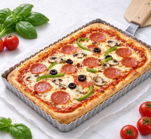 Molde rectangular para tartas de 22 x 32 cm con orificios, base desmontable antiadherente, para tartas, quiches, pizzas y repostería casera. - Product Image 1