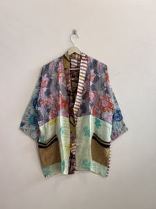 Robe kimono courte en soie pour femme, peignoir vintage, tenue d'été - Product Image 2