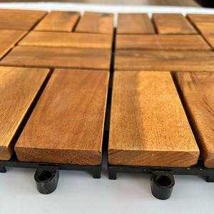 Dalles de terrasse en bois d'acacia emboîtables économiques et durables de l'usine Viet Wood Vietnam – Revêtement de sol moderne, lisse et imperméable - Product Image 4