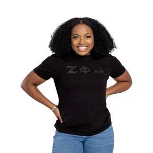 Camiseta de Mujer Zeta Phi Beta con Letras de Cuero de Serpiente Negro sobre Negro, 100% Algodón, Ropa de Hermandad, Moda Griega, Orgullo Universitario - Product Image 5