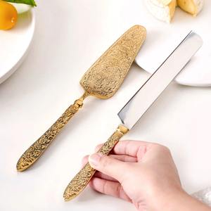 Ensemble de couteaux à fromage et serveur antiques en acier inoxydable avec poignées en cuivre antique, idéal pour la cuisine à la maison, forgé à la main, meilleur vendeur - Product Image 3